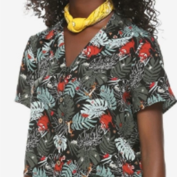 NWT-Her Universe/Disney’s Lion King 2 pce set pumba’s jungle shirt/skirt 2X - Picture 2 of 16
